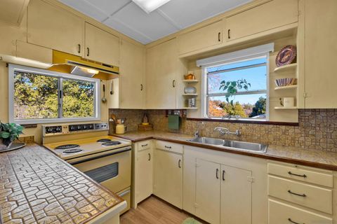 Tiny photo for 2327 Banner Dr, Julian, CA 92036 (MLS # 250045710)