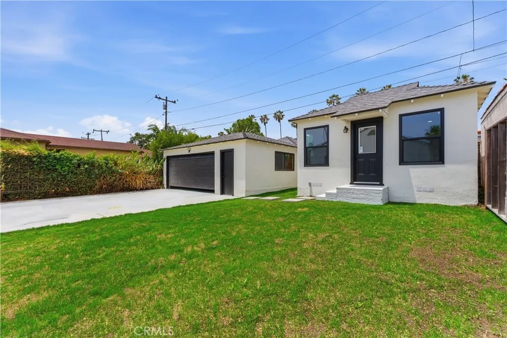 5323 S Mullen