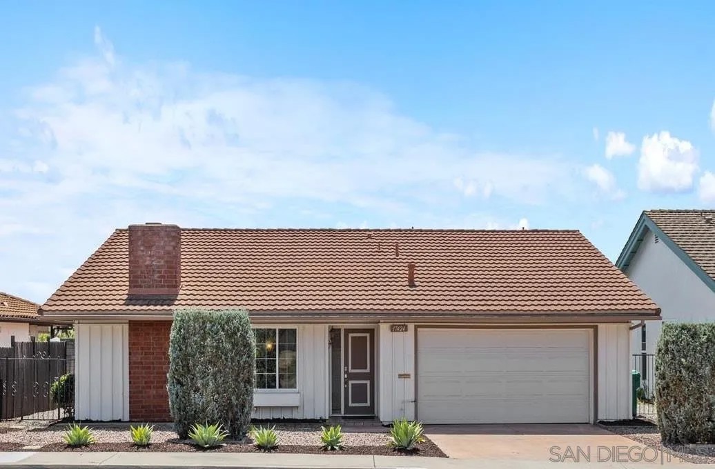17424 Plaza Sonada