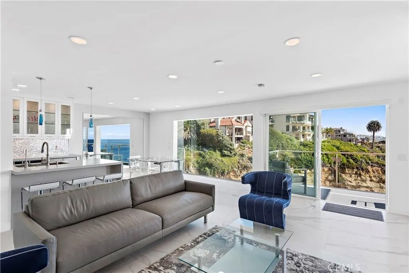 31561 Table Rock Drive 202