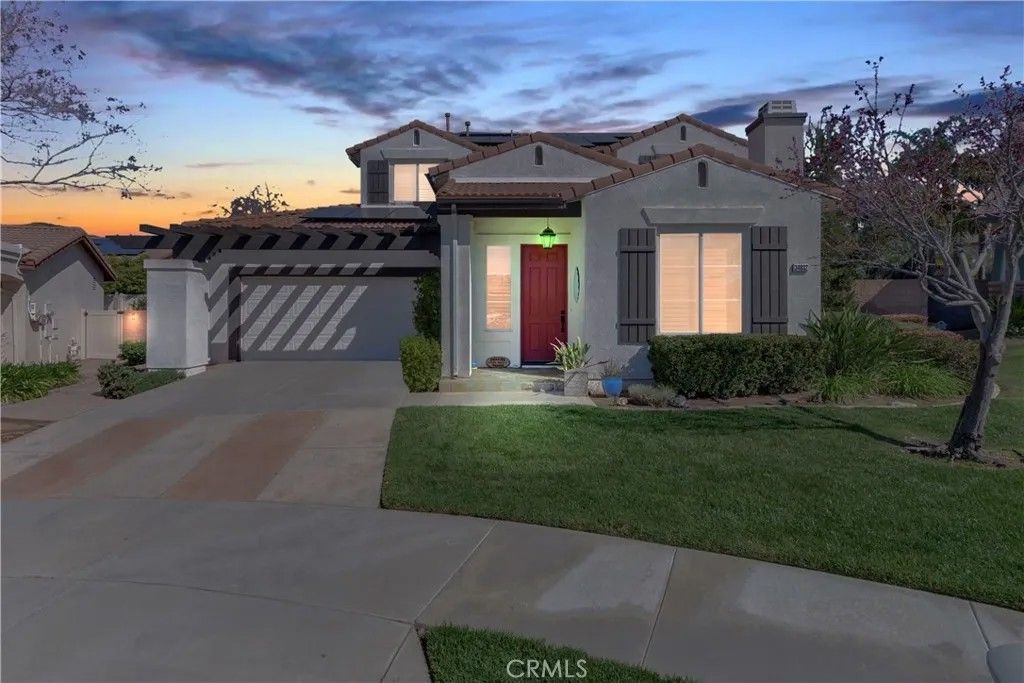 Photo of 34832 Fairport Way, Yucaipa, CA 92399 (MLS # IV26049800)