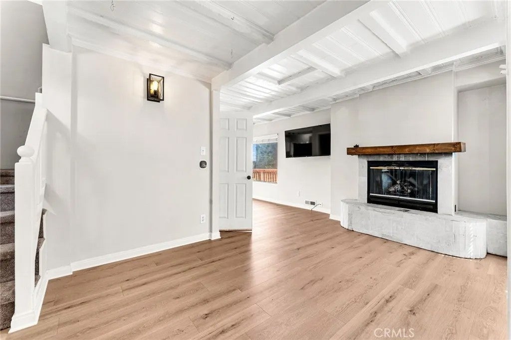 724 Buckingham