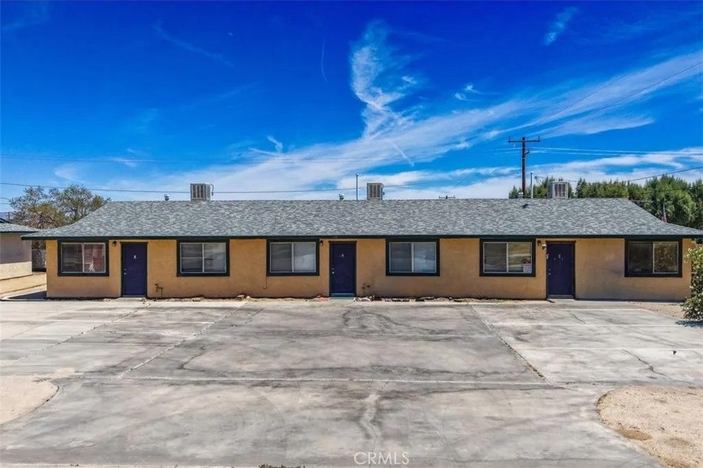 Photo of 6607 Palo Verde Avenue, 29 Palms, CA 92277 (MLS # JT26081260)