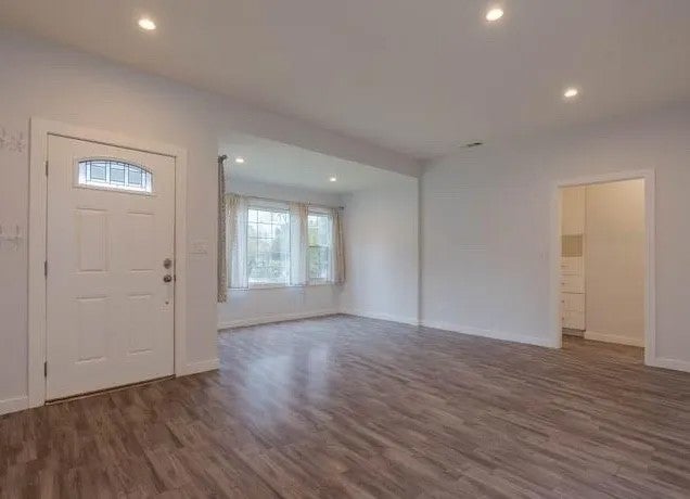 Photo of 10332 Floralita AVE, Sunland, CA 91040 (MLS # BB26197805)