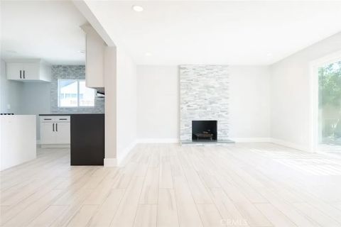 Tiny photo for 5082 Bluejay Cir, Huntington Beach, CA 92649 (MLS # OC25247947)