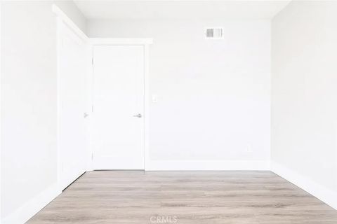 Tiny photo for 5082 Bluejay Cir, Huntington Beach, CA 92649 (MLS # OC25247947)