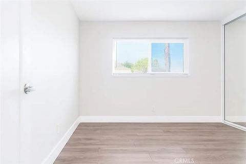 Tiny photo for 5082 Bluejay Cir, Huntington Beach, CA 92649 (MLS # OC25247947)