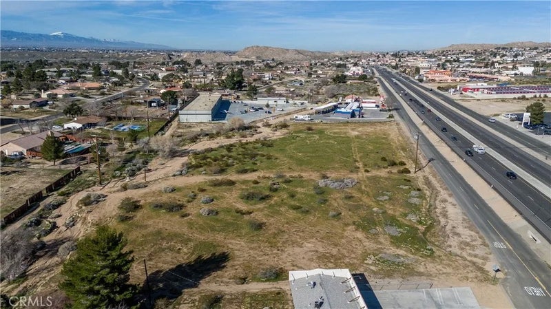 0 Outer Highway 18