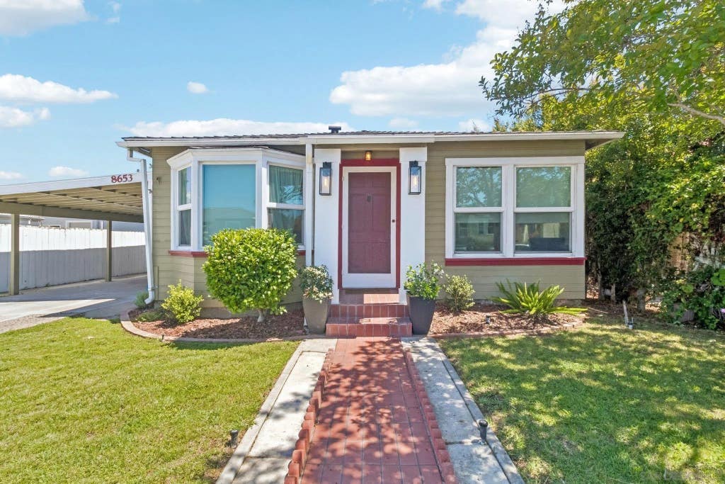 Photo of 8653 Washington Ave, La Mesa, CA 91942 (MLS # 260014733)