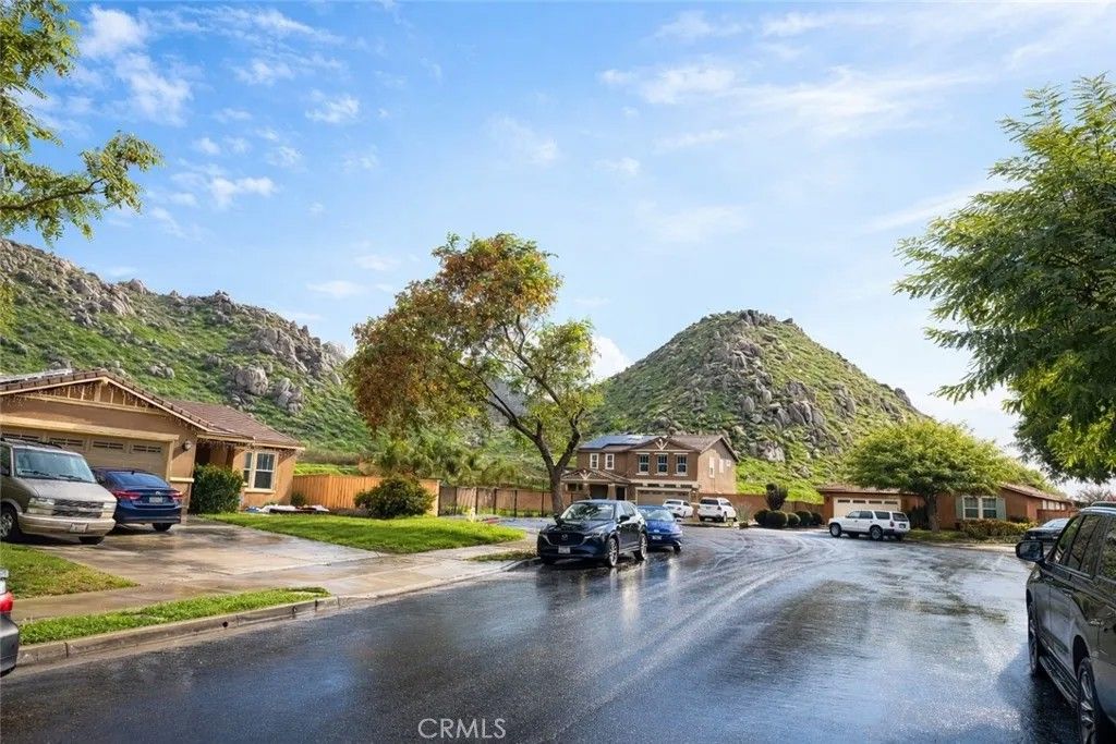 Photo of 921 Yukon Dr, San Jacinto, CA 92582 (MLS # IV26001689)