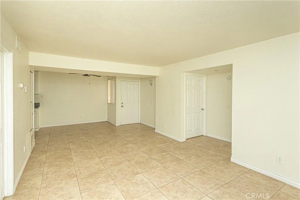 Photo of 1265 Kendall Dr #811, San Bernardino, CA 92407 (MLS # CV26006881)