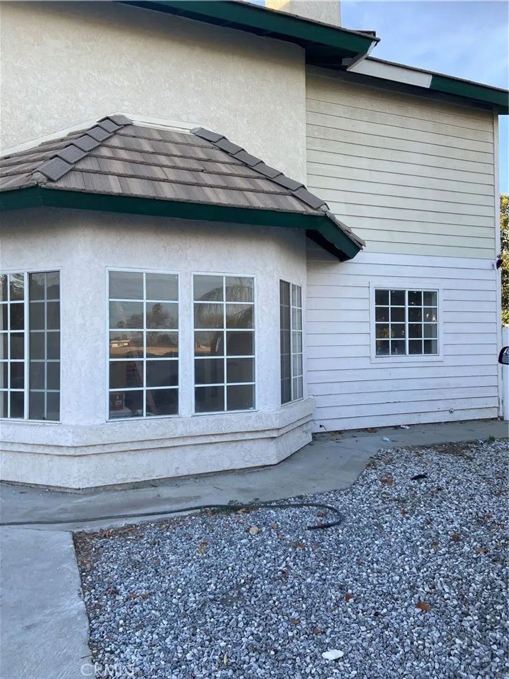 Photo of 632 N Birch Avenue, Rialto, CA 92376 (MLS # CV25257169)