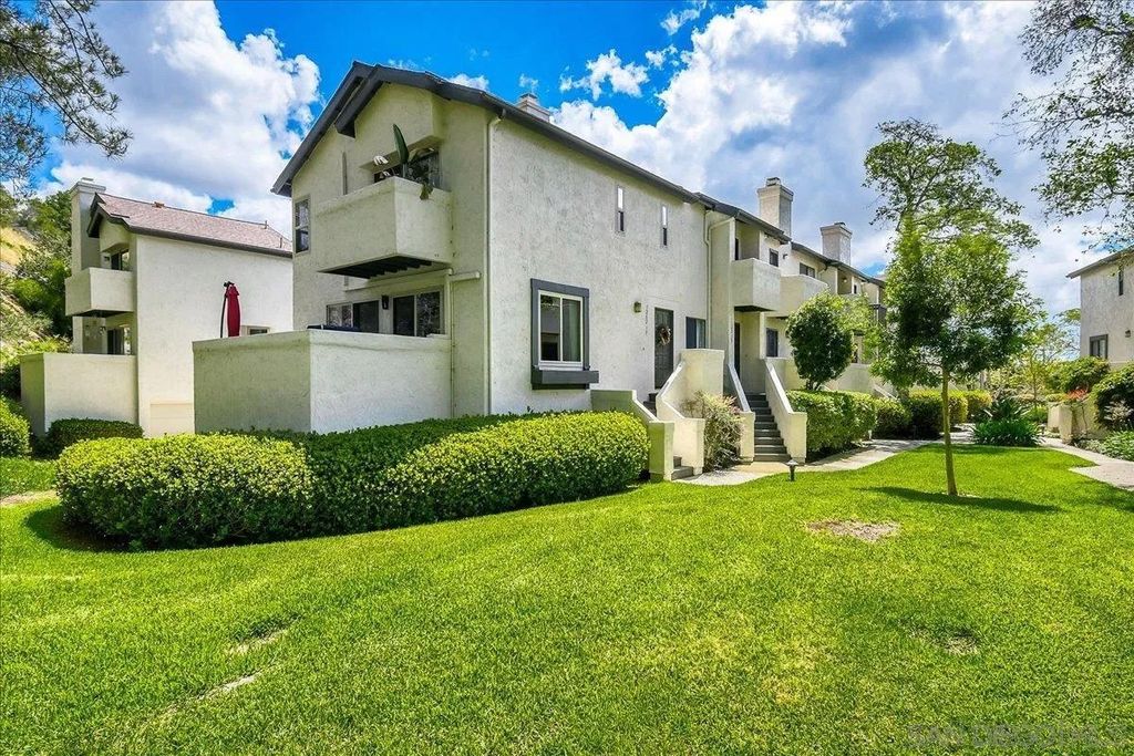 Photo of 1262 River Glen Row #19, San Diego, CA 92111 (MLS # 260009130)