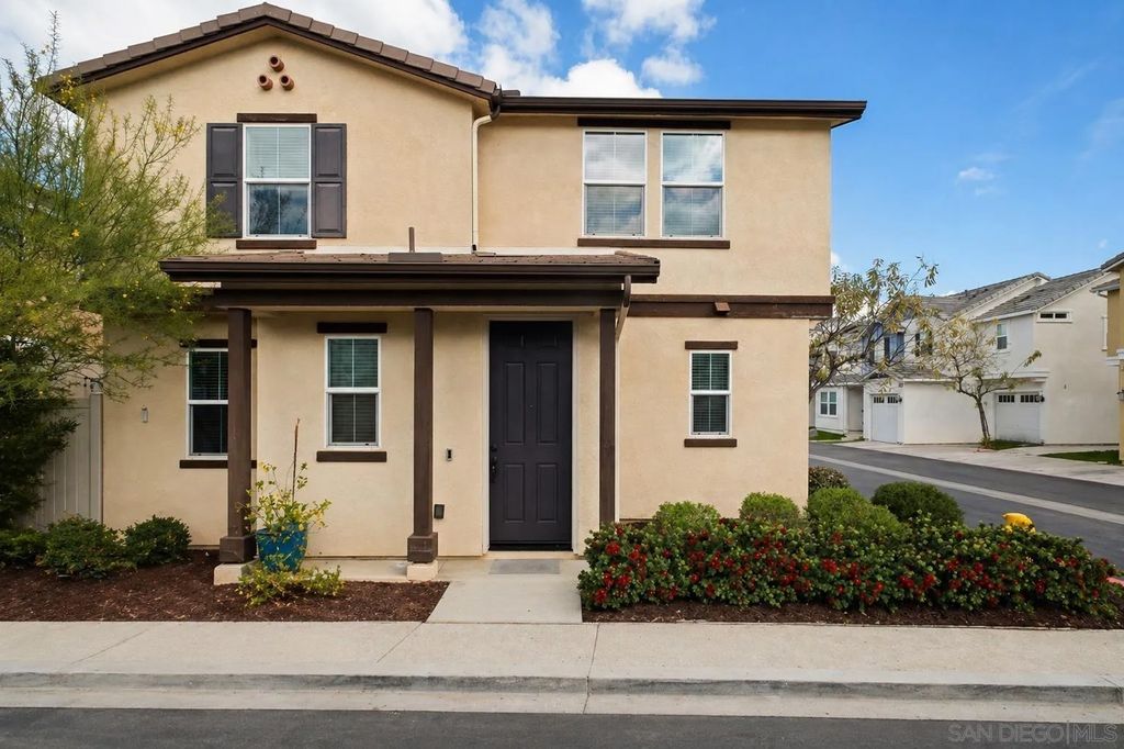 Photo of 13650 Gray Hawk Way, Valley Center, CA 92082 (MLS # 260005860)