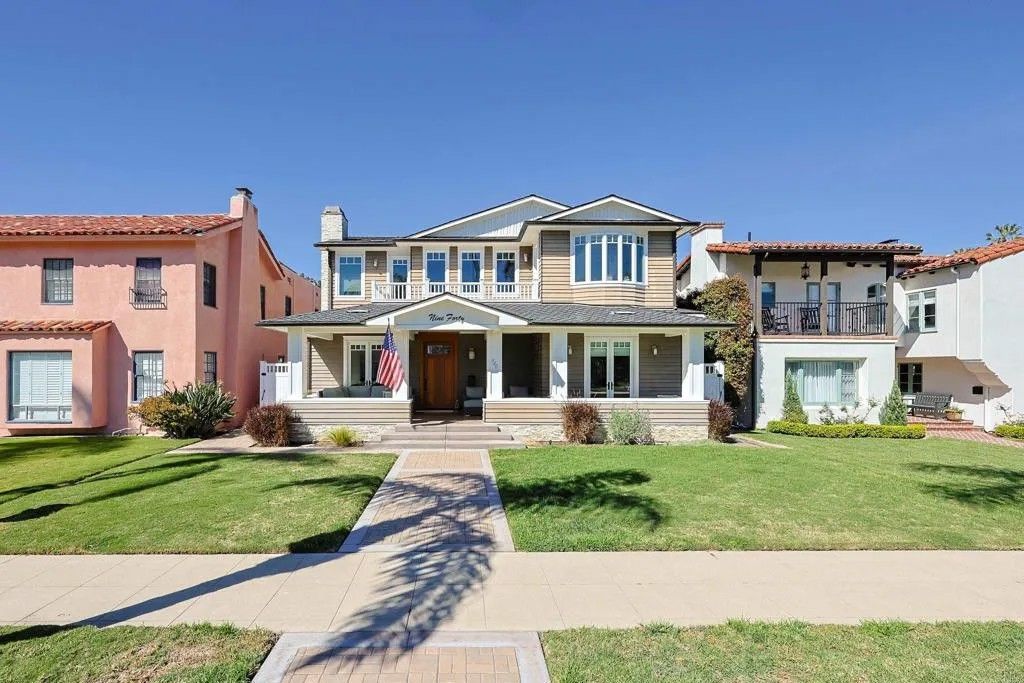 Photo of 940 J Avenue, Coronado, CA 92118 (MLS # PTP2602032)