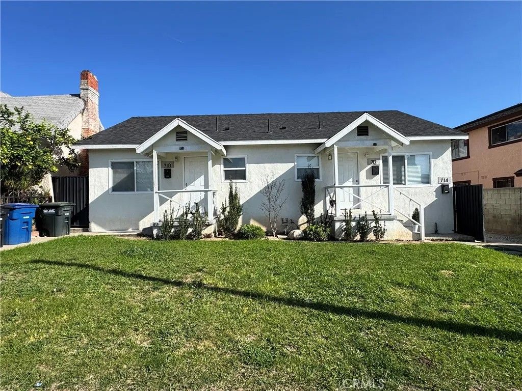 Photo of 710 Bradshawe Ave, East Los Angeles, CA 90022 (MLS # DW26041992)