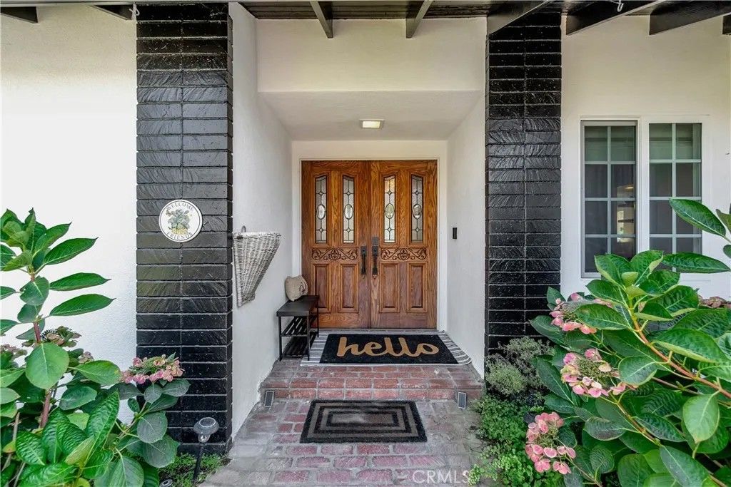 Photo of 9172 Carrolltown Drive, Huntington Beach, CA 92646 (MLS # OC26015120)