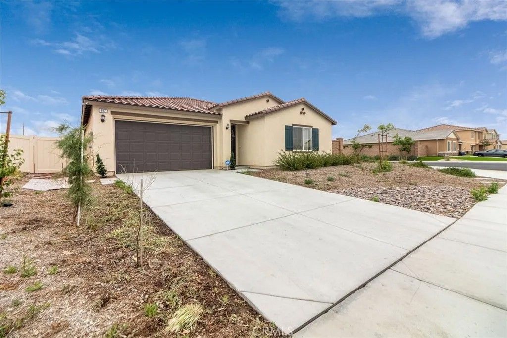 Photo of 987 Runaway Trail, San Jacinto, CA 92582 (MLS # IV26107438)