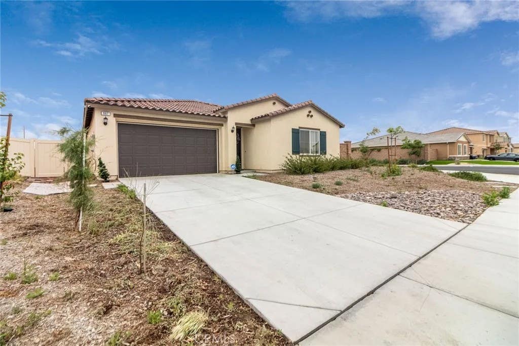 Photo of 987 Runaway Trail, San Jacinto, CA 92582 (MLS # IV26107438)