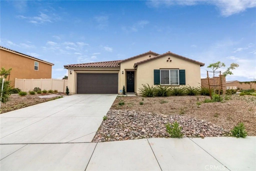 Photo of 987 Runaway Trail, San Jacinto, CA 92582 (MLS # IV26107438)