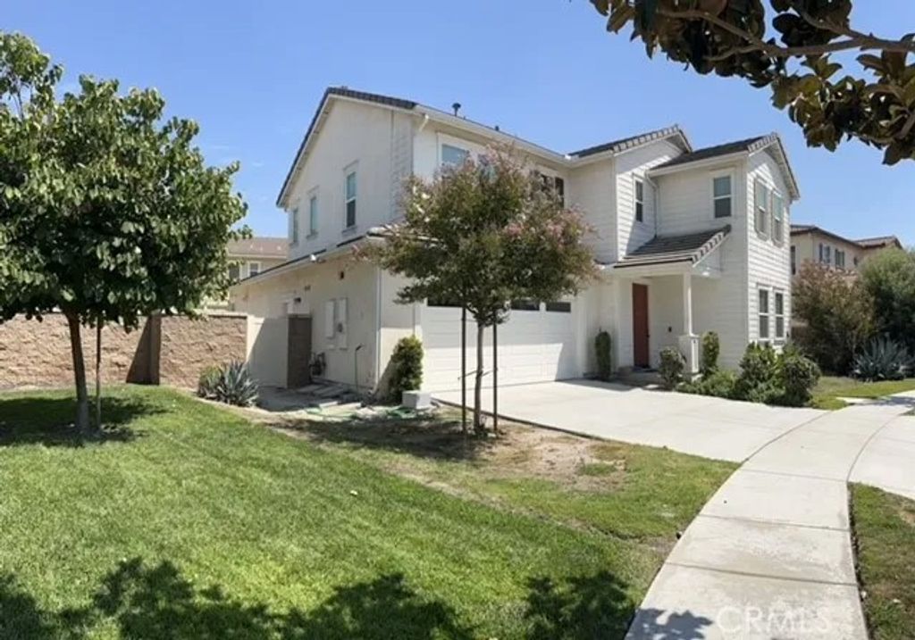 Photo of 14559 Norfolk Ave, Chino, CA 91710 (MLS # IV26050171)