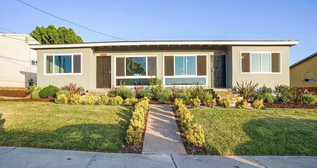 Photo of 4725 Iroquois Ave, San Diego, CA 92117 (MLS # 260001324)