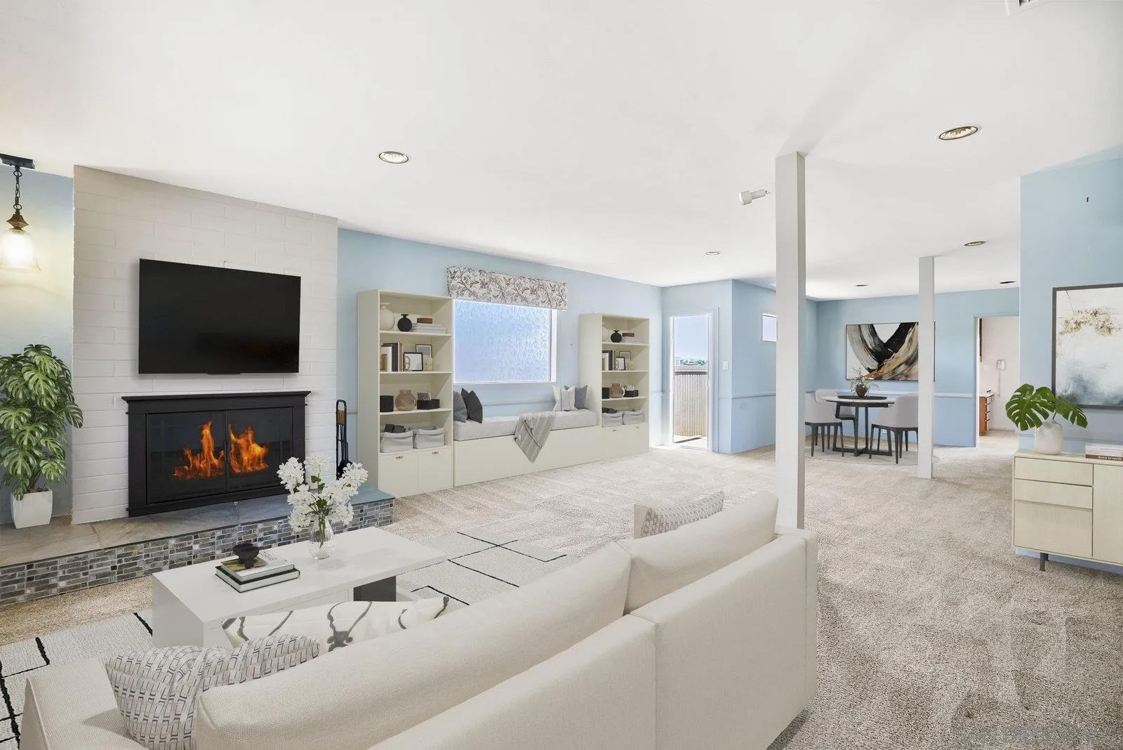 2105 Venice