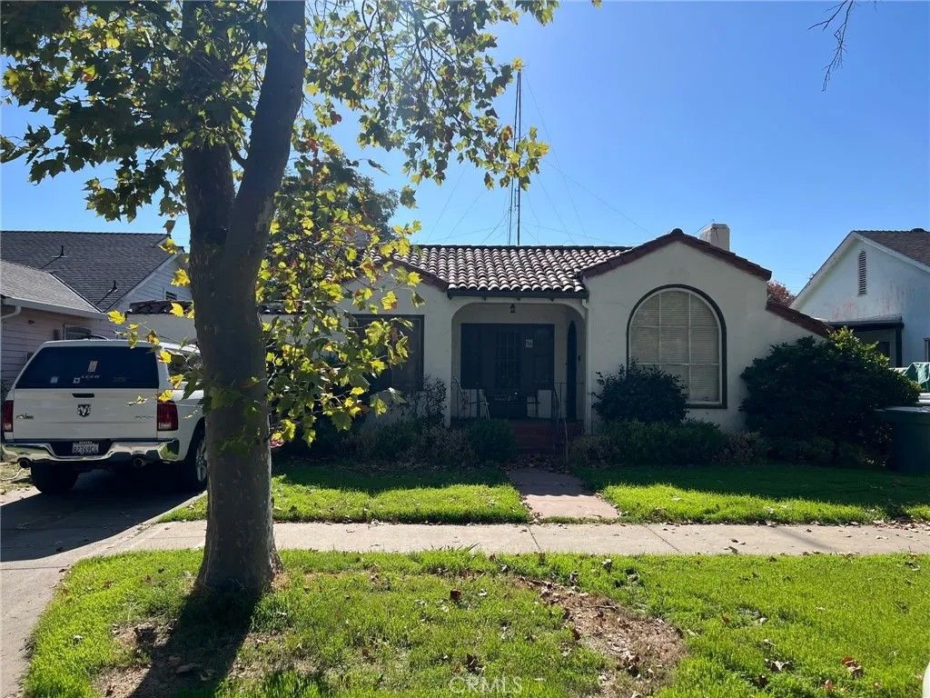 Photo of 944 W 22nd St, Merced, CA 95340 (MLS # MC25251306)