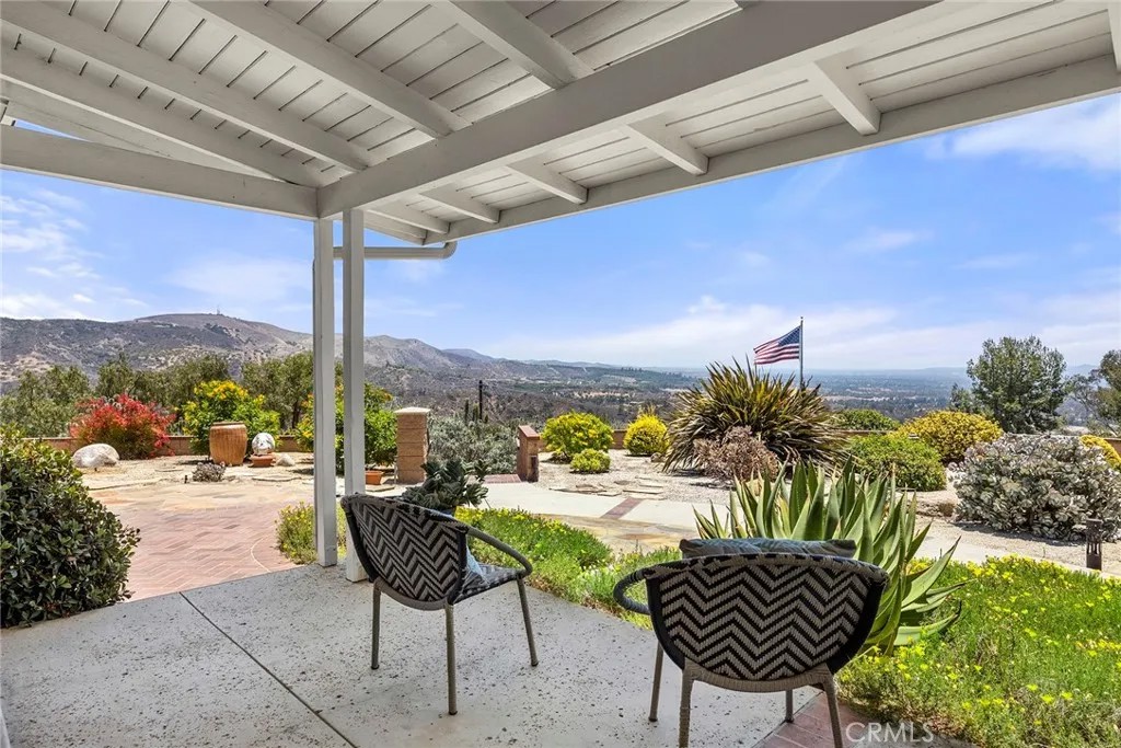 10311 Ladera Senda