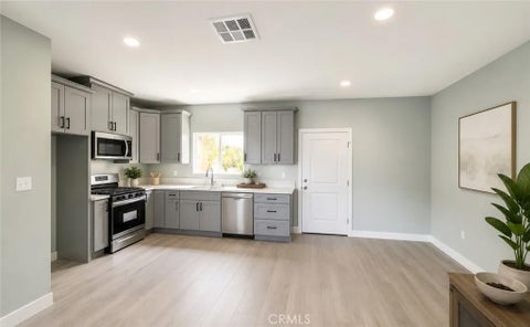Photo of 16659 Nordhoff Street, North Hills, CA 91343 (MLS # SR26193016)