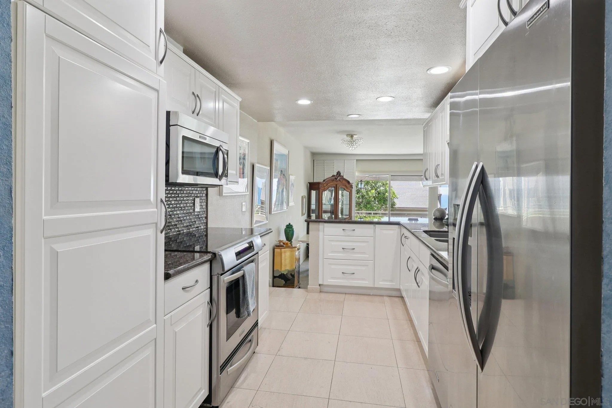 119 Spinnaker Ct
