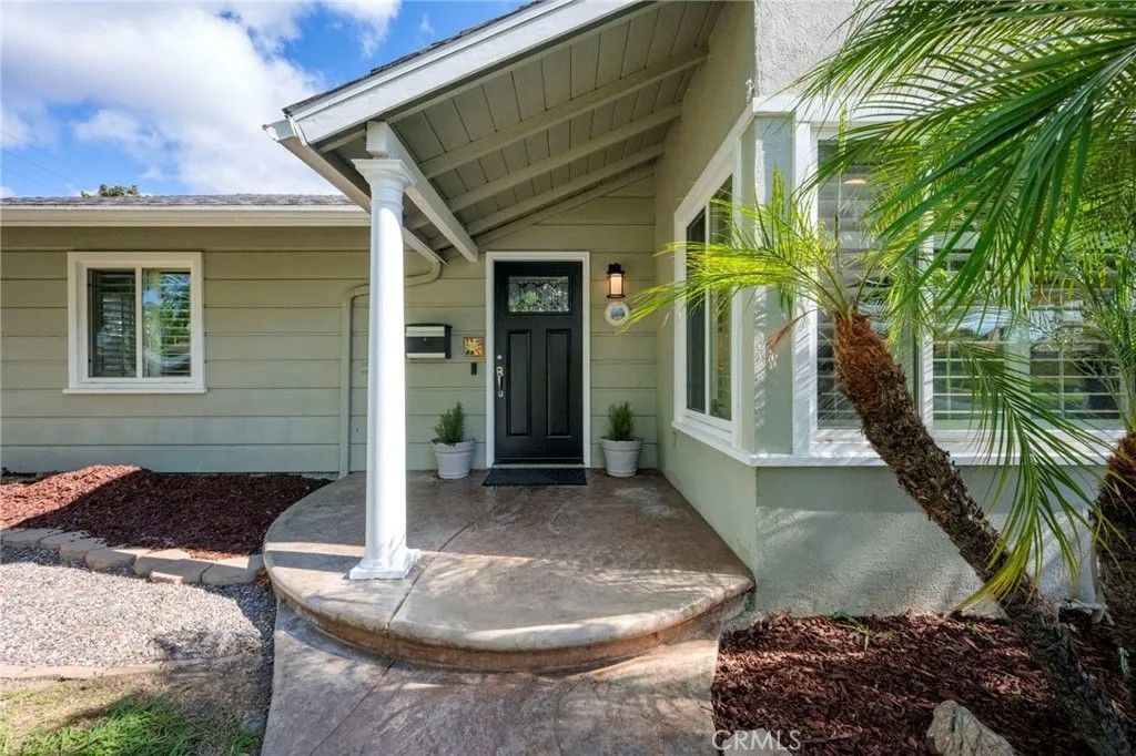 Photo of 709 E Catalina, Santa Ana, CA 92706 (MLS # PW26089453)