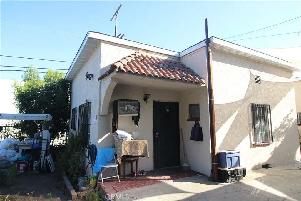 3817 Drysdale