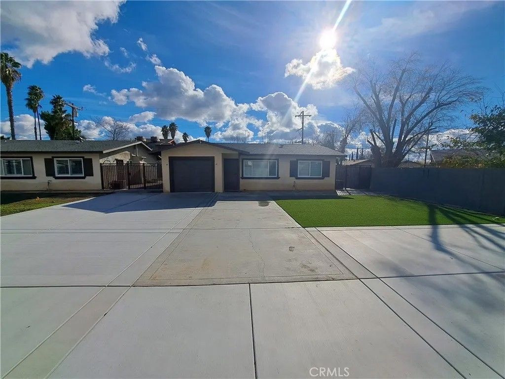 Photo of 26355 Investors PL, Hemet, CA 92544 (MLS # SW26100026)