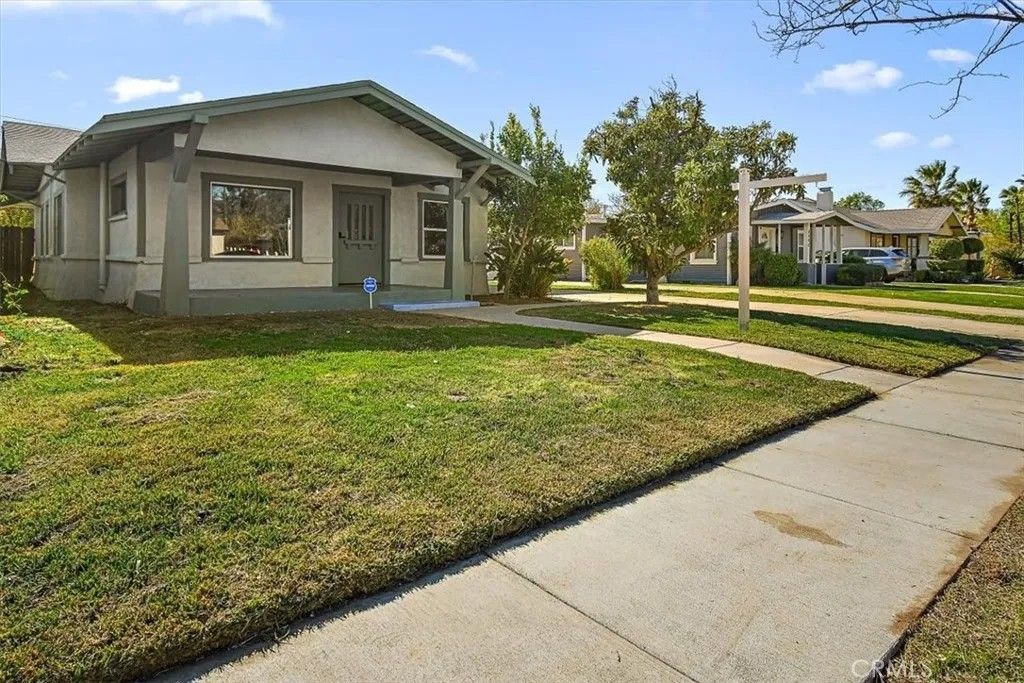 Photo of 4474 Highland Pl, Riverside, CA 92506 (MLS # CV26061803)