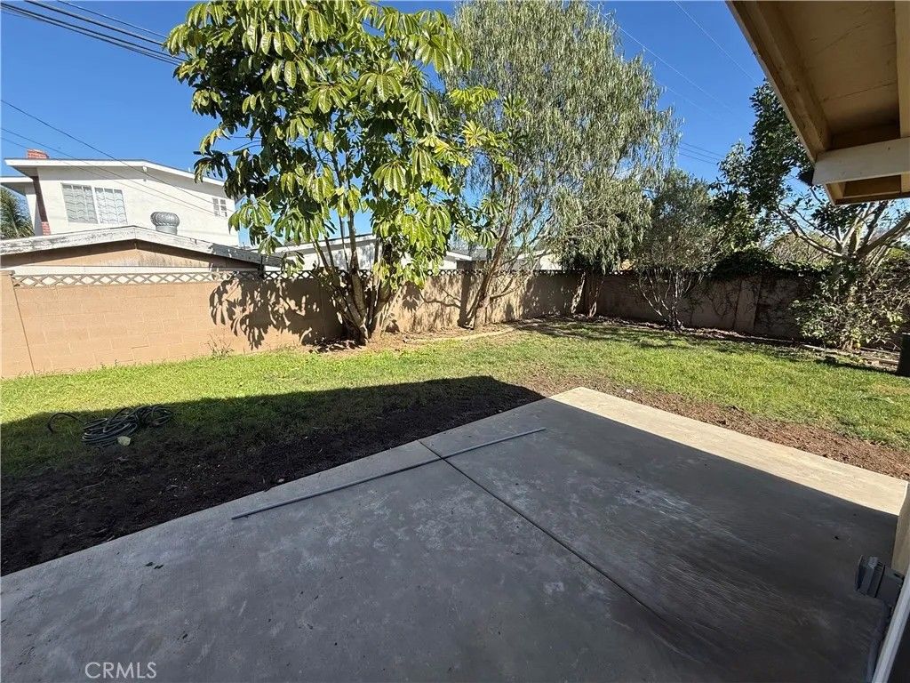Photo of 270 Joann St #B, Costa Mesa, CA 92626 (MLS # NP26009782)