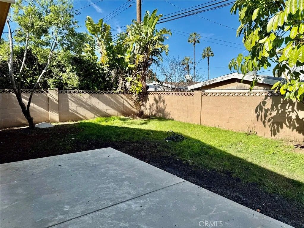 Photo of 270 Joann St #B, Costa Mesa, CA 92626 (MLS # NP26009782)