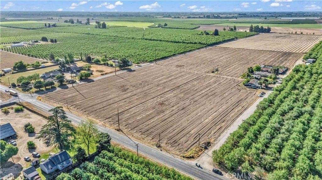 Photo of 14105 El Capitan, Delhi, CA 95315 (MLS # MC26077748)