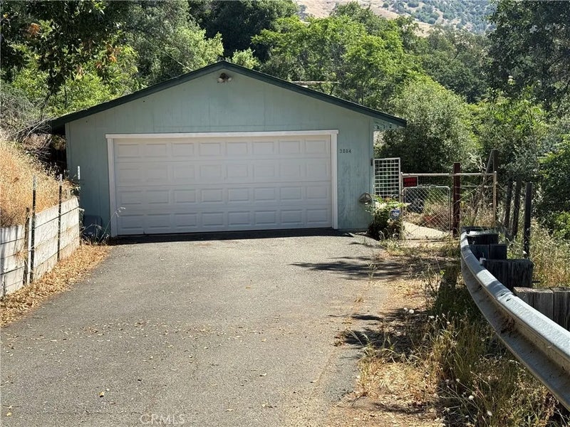3084 Manzanita