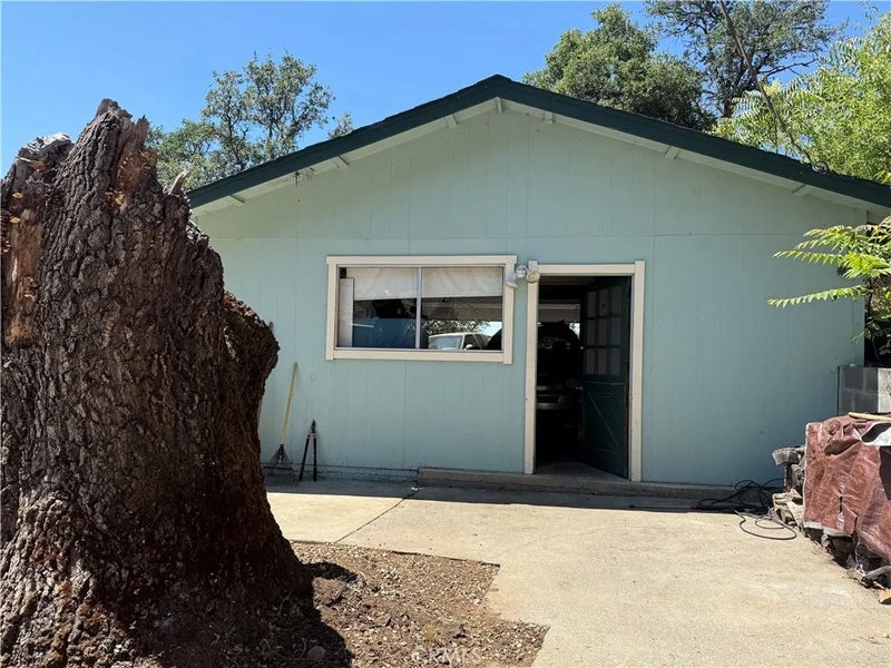 3084 Manzanita