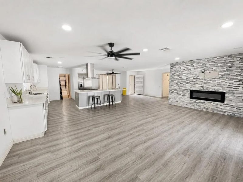 44840 Sherwood Drive