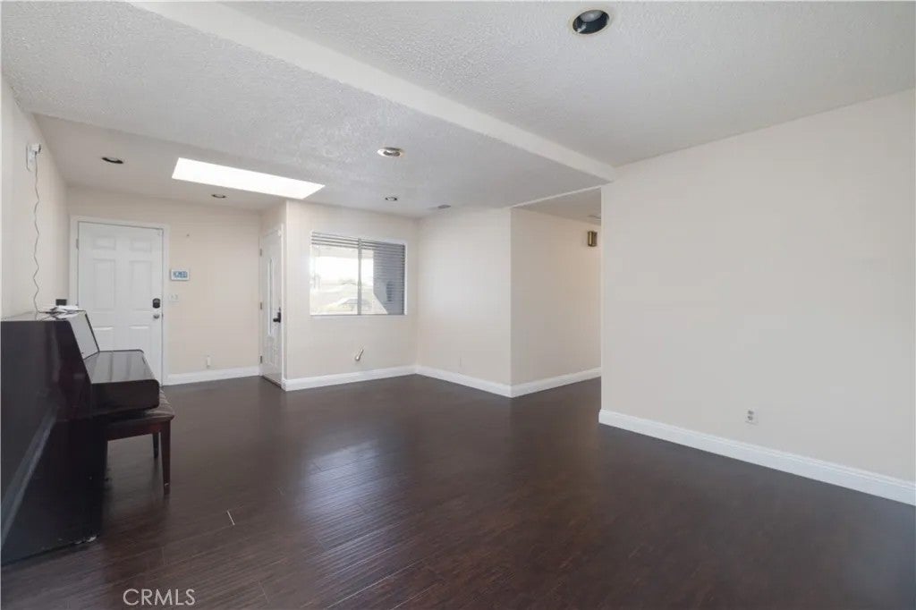 324 N Vincent Avenue