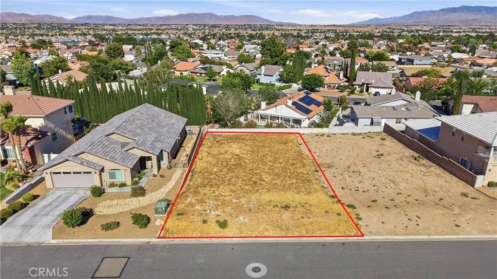 Photo of 13145 Autumn Leaves Ave, Victorville, CA 92395 (MLS # CV26131551)