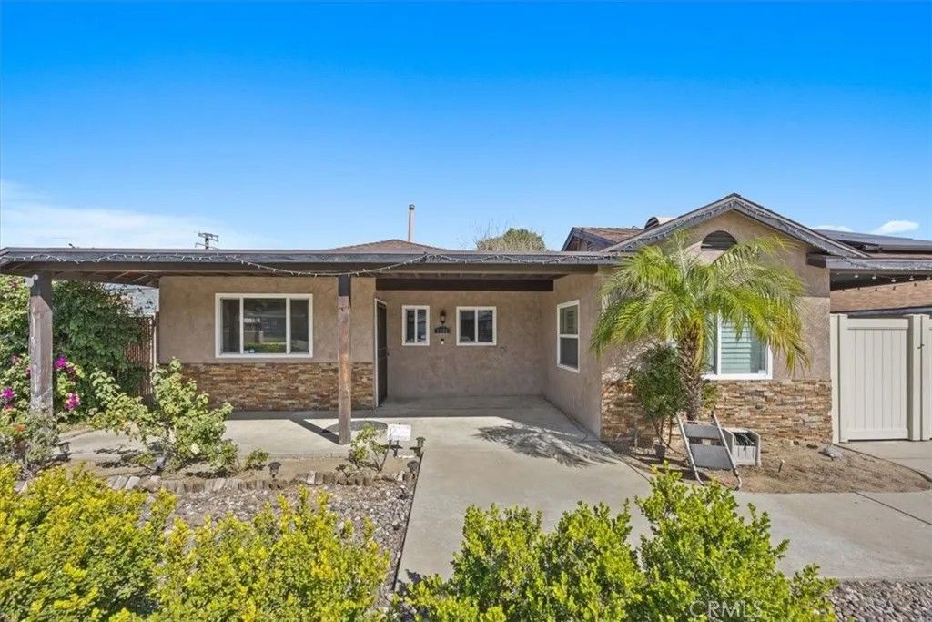 Photo of 1484 Sheridan Rd, San Bernardino, CA 92407 (MLS # IG26043037)