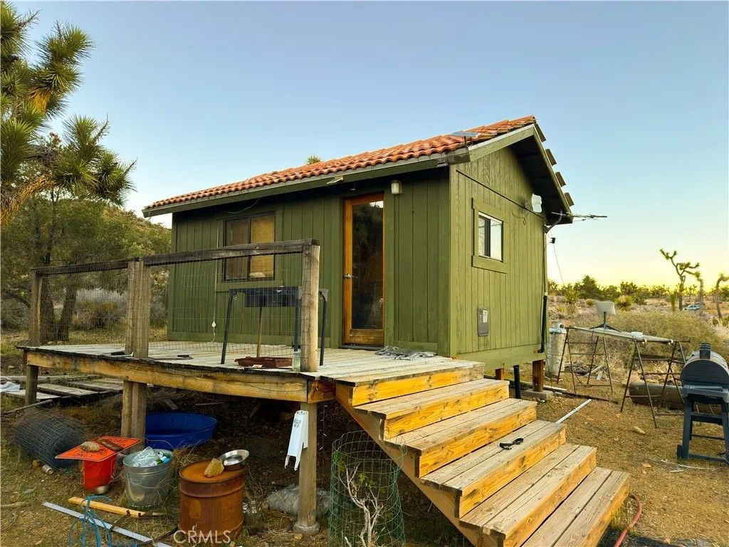 Photo of 1352 Orion Trail, Pioneertown, CA 92268 (MLS # JT26001376)