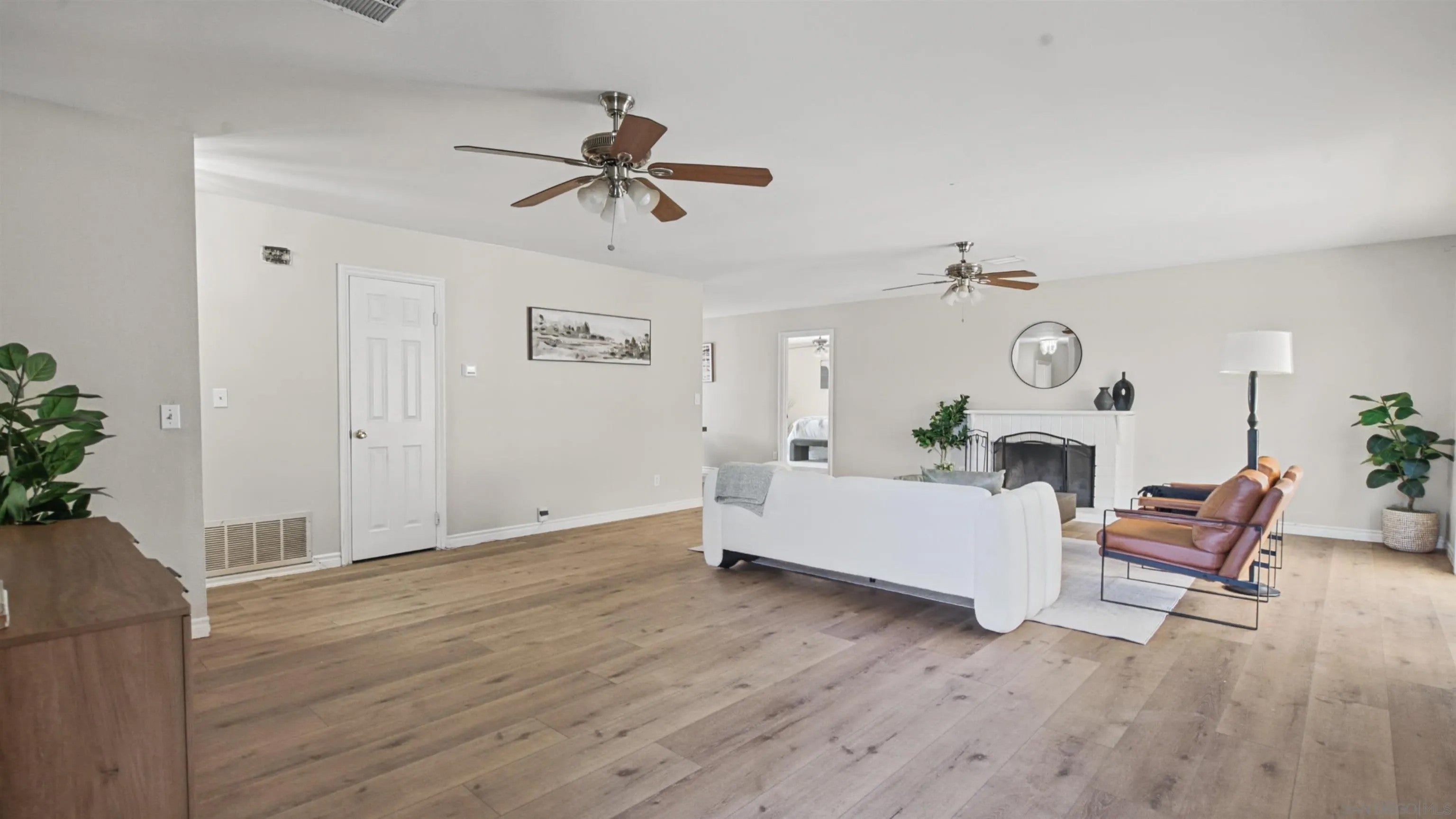 10958 Gayola Ln
