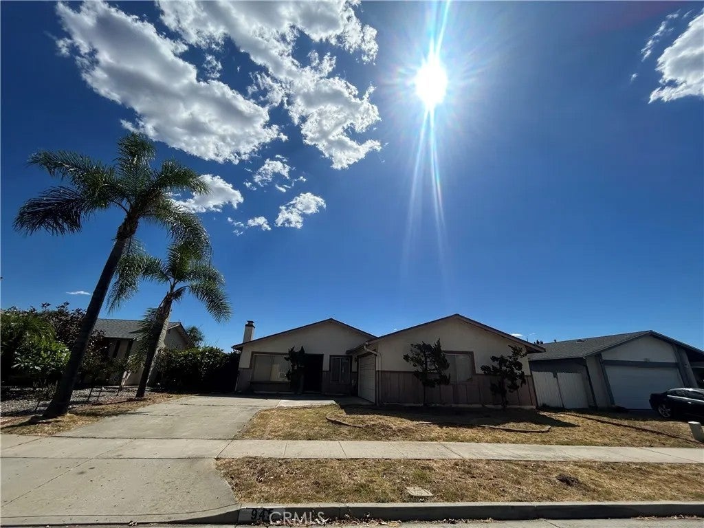 Photo of 945 Sendero AVE, Escondido, CA 92026 (MLS # PW26209595)