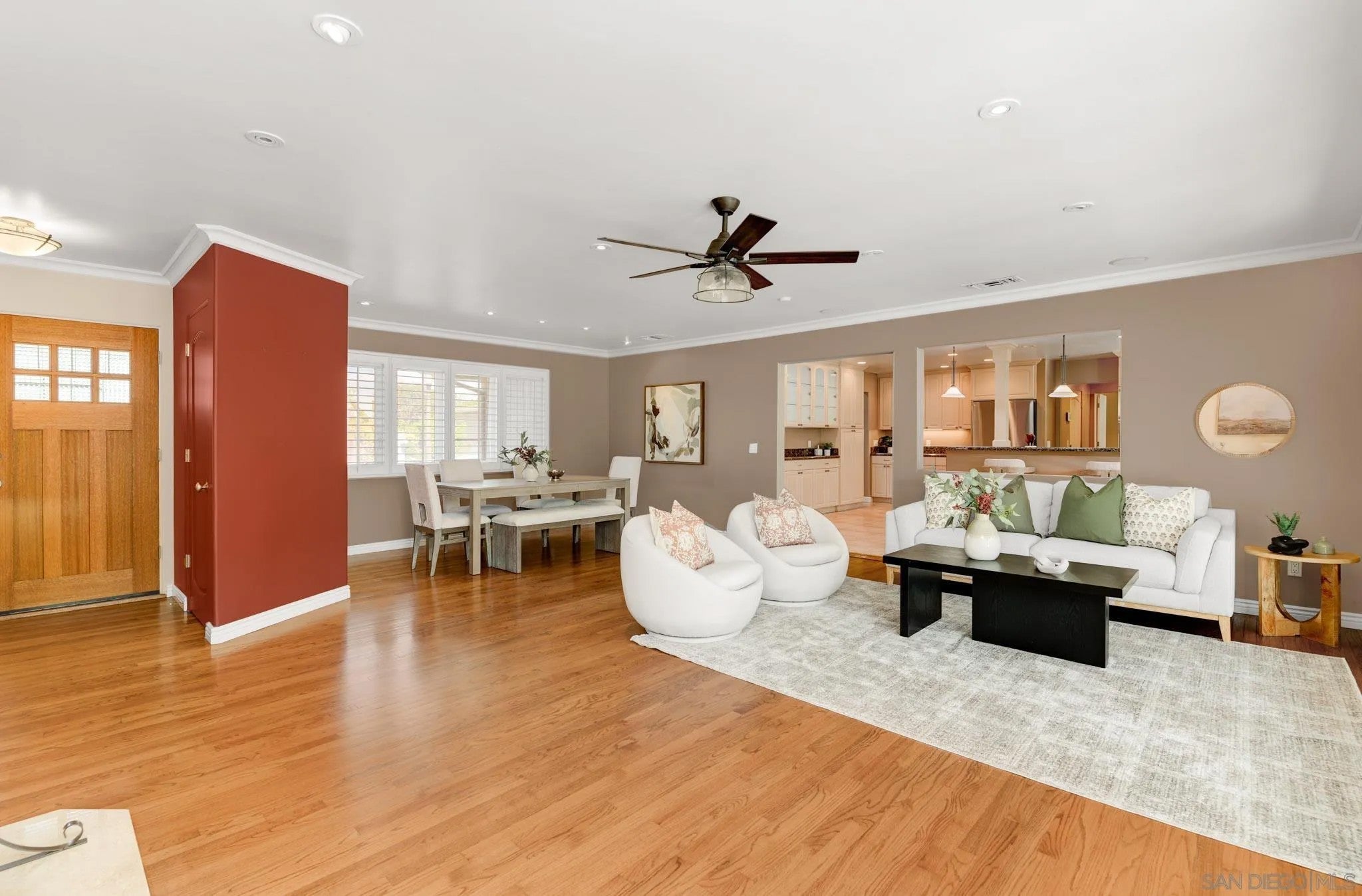 4720 Caroline Dr