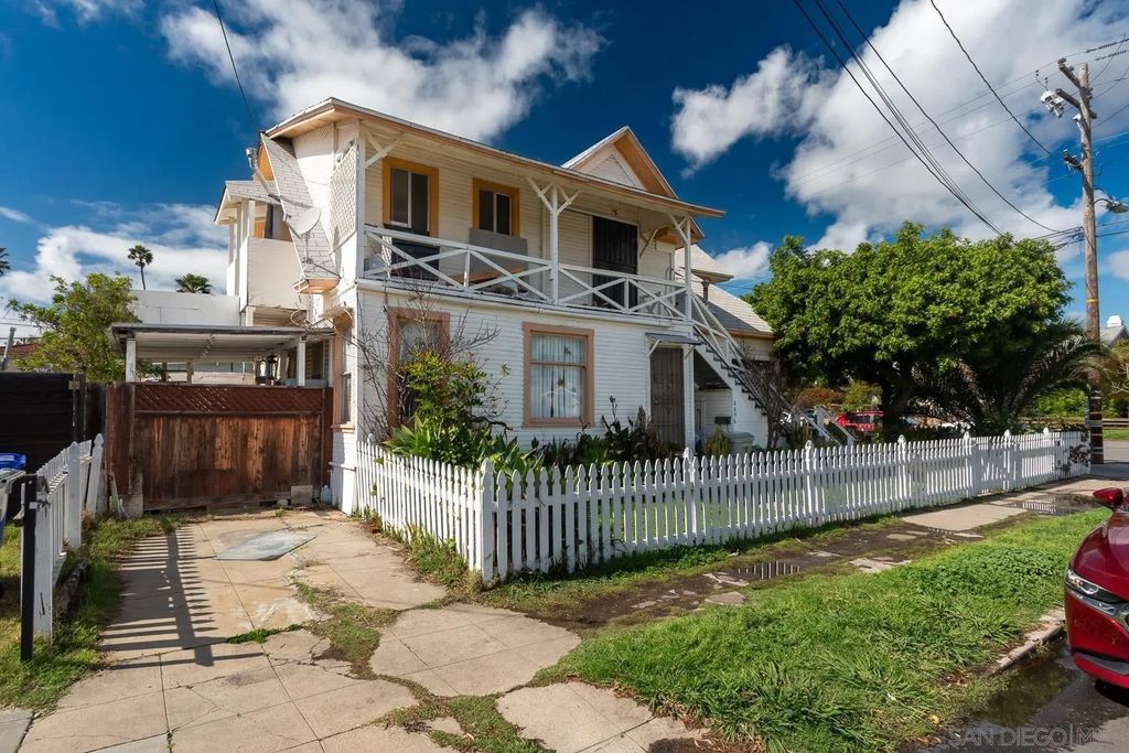 Photo of 4496 Campus Ave, San Diego, CA 92116 (MLS # 260008834)