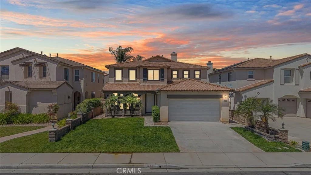 Photo of 34619 Chinaberry Dr, Winchester, CA 92596 (MLS # SW26042296)